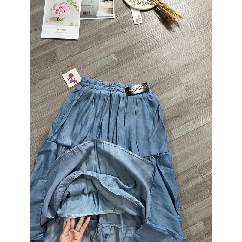 Chân Váy Dáng Xòe Form Dài Màu Jean Denim Sang Trọng