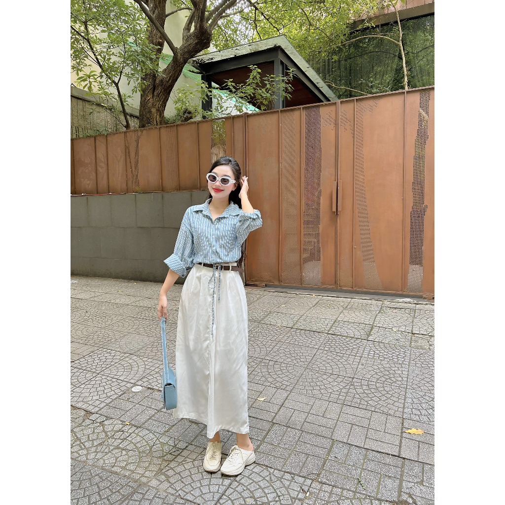 SET SƠ MI SỌC 3 MÓN: ÁO SƠ MI SỌC XANH + CHÂN VÁY SUÔNG TRẮNG + DÂY NỊT NÂU