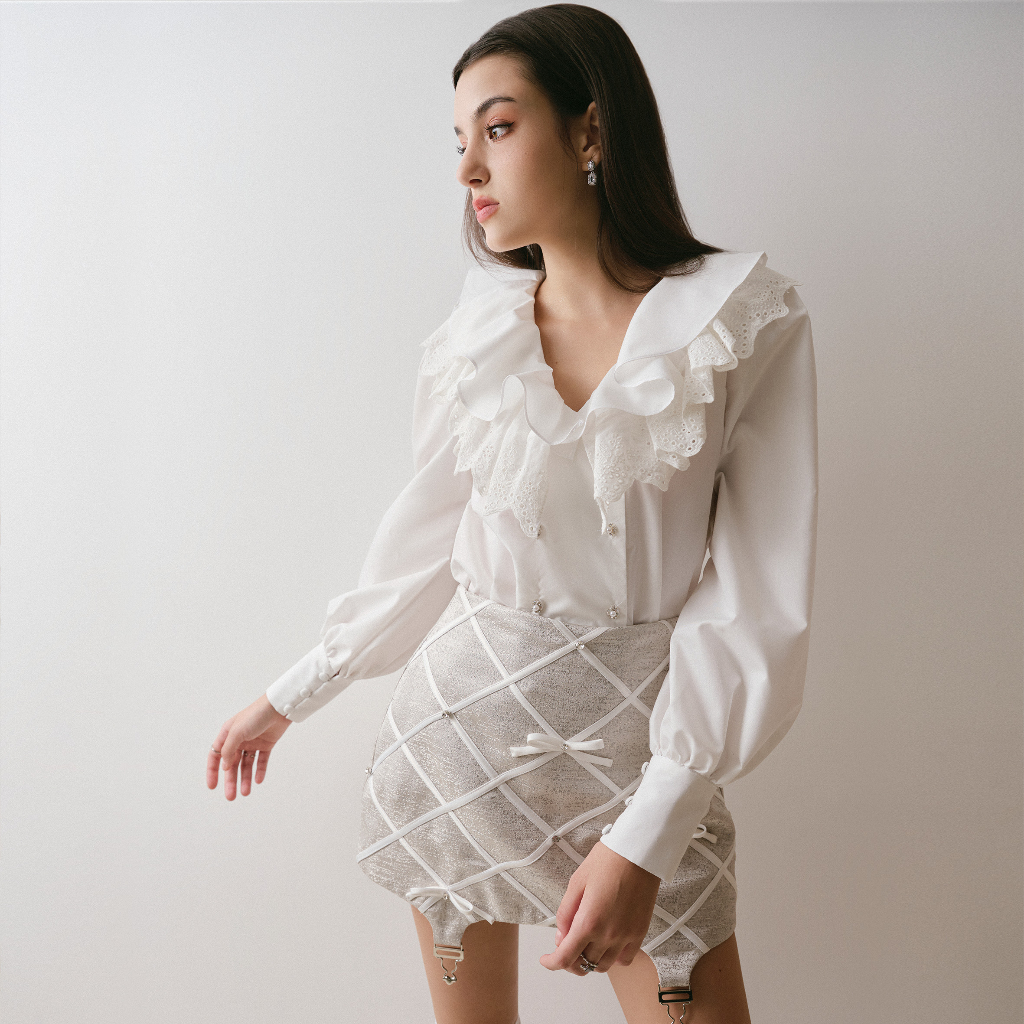 DARLING.ISM - Áo kiểu nữ tay dài cổ phối ren Evie Shirt vải cotton