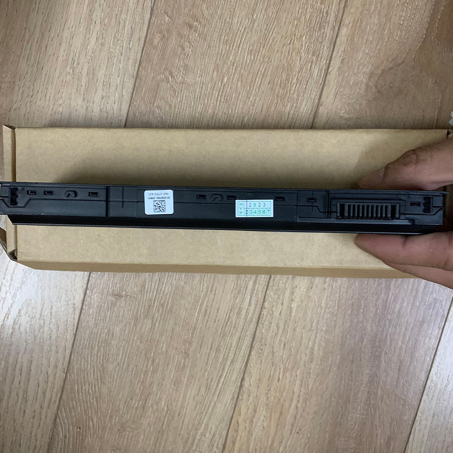 Pin laptop Dell Latitude E6540 E5420 E6440 E5530 E5430 E5420 E6520 E6420 Dell Vostro 3460