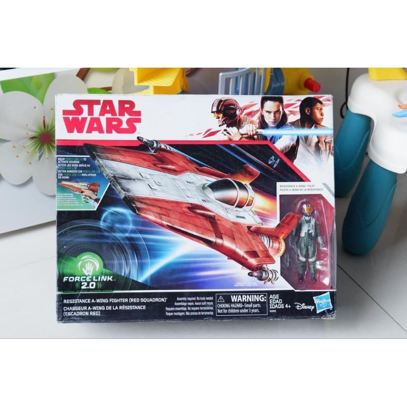 Siêu xe kèm nhân vật chính hãng xuất dư Spiderman/Star was