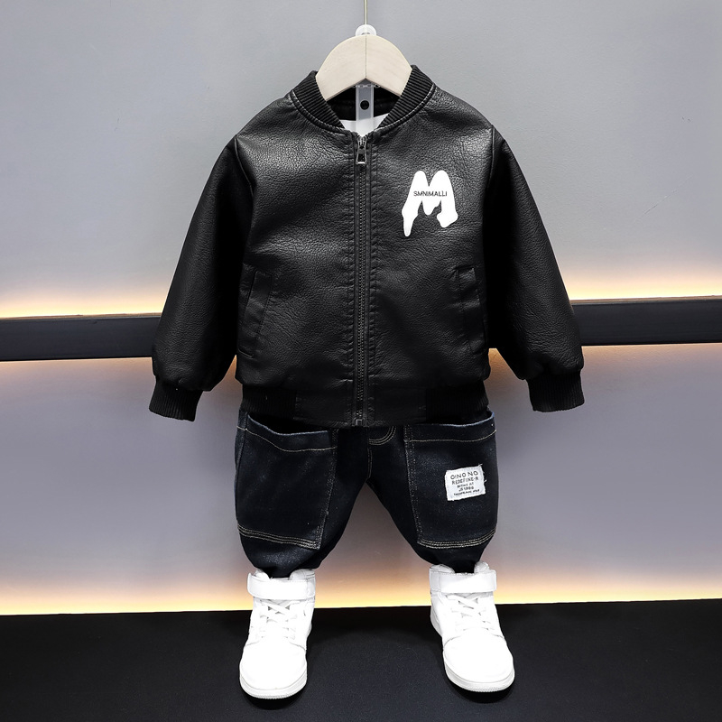 Áo khoác da mềm thêu 2 lớp cho bé