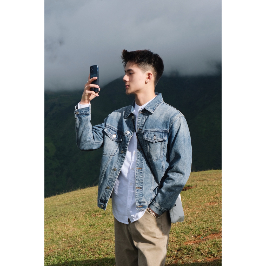 Áo khoác jean nam form crop Độc menswear chất liệu jean cao cấp, phong cách trẻ trung năng động - AKB67