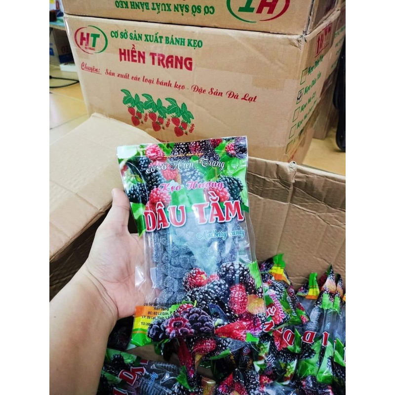 Gói kẹo mứt dâu tây-dâu tằm đặc sản Đà Lạt