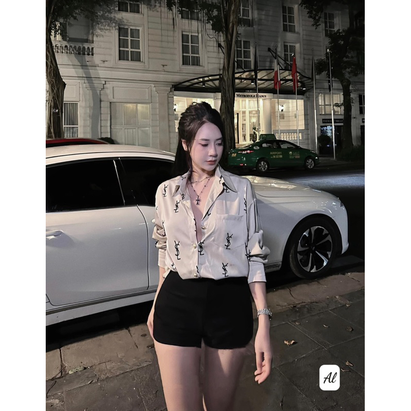 Áo Sơ Mi Lụa Phom Rộng phối Chữ