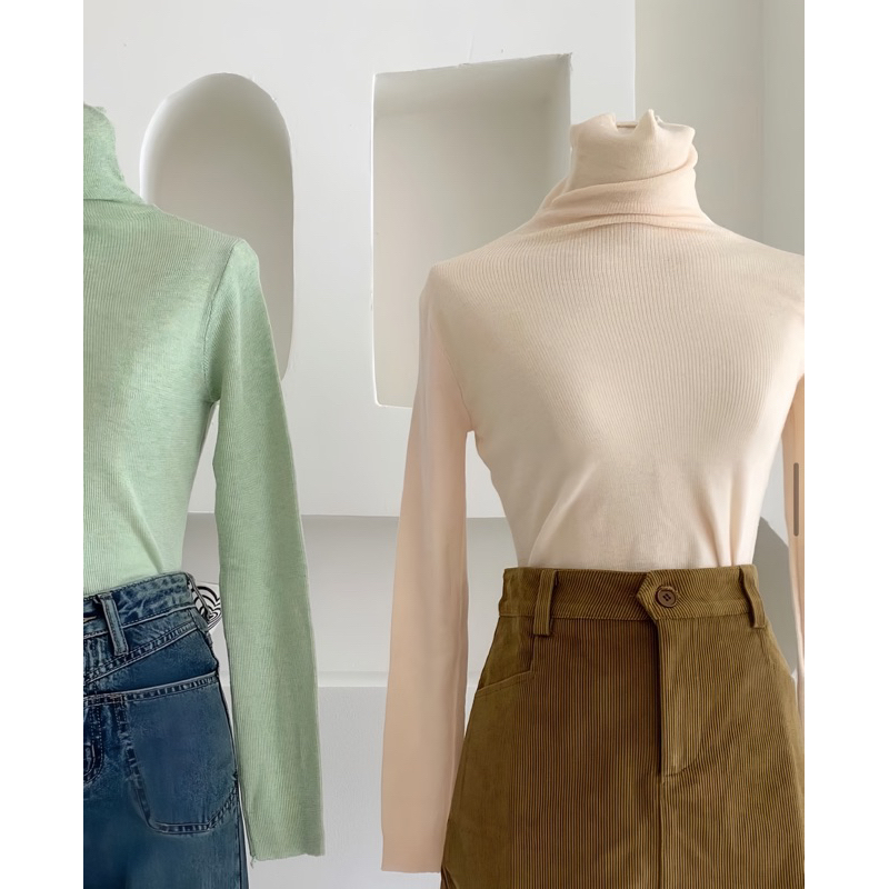 LOOK.STUDIO - Áo cổ lọ vải mịn