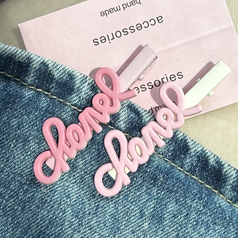 Kẹp tóc kim loại đính chữ phong cách y2k dễ thương