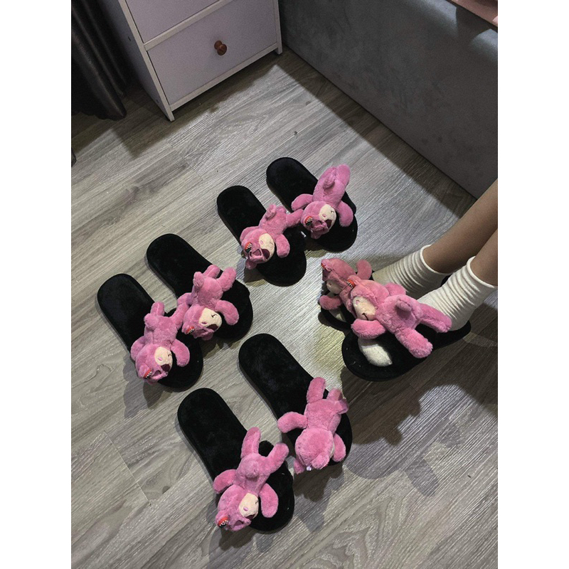 Dép lông Gấu Dâu Nằm