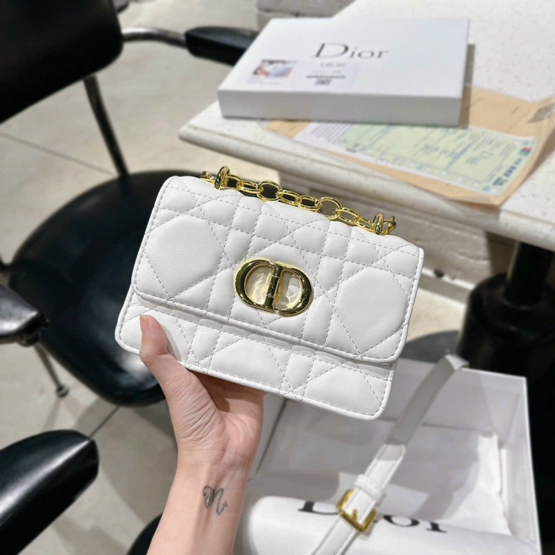 Túi D I O R miss caro mini