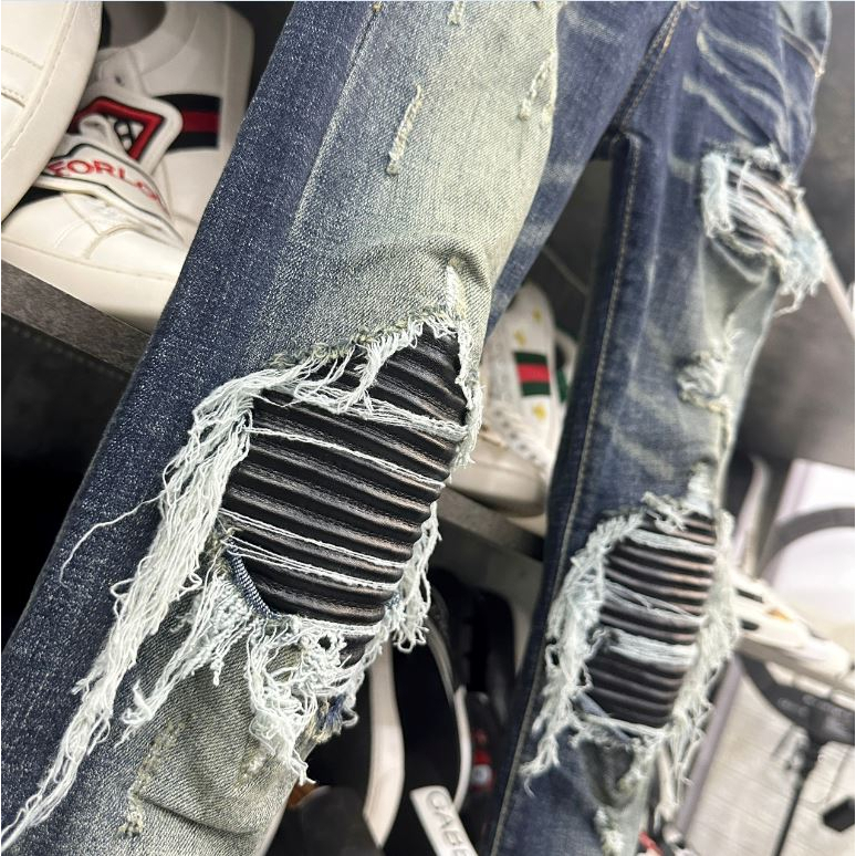 Quần AMIRI Xanh Vá Da Nhăn Tua Xước Bản Chuẩn 4 Khuy - Quần bò nam Amiri slimfit 4 cúc bản like_Au xanh sẫm