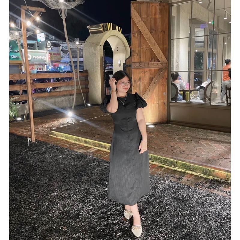 💥sỉ💥váy đen-trắng dáng dài-có khoá cho con ti