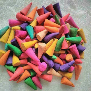 NỤ TRẦM HƯƠNG THÁI LAN ( 100 NỤ )