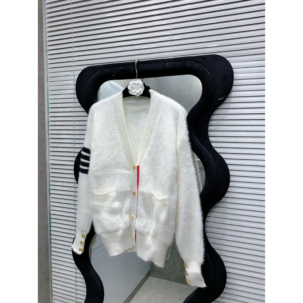 Áo Khoác Len Thom Lông Thỏ ,Khuy Tay ,Mịn Màng ,T1160