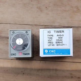 Rơ le thời gan ckc tặng kèm đế,ic timer ckc ah3-3
