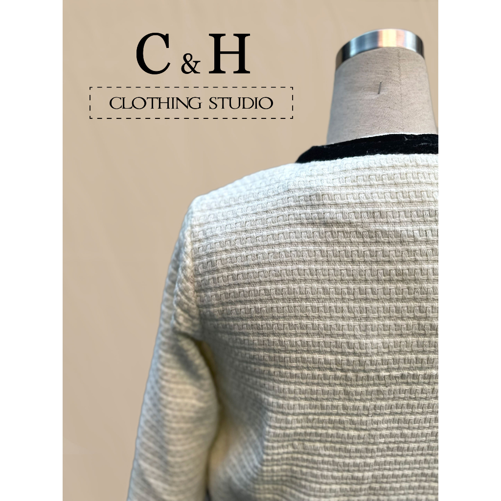 Áo dạ Tweed nữ dài tay tweet dáng lửng phối viền nhung đính nơ ngực C&H Clothing
