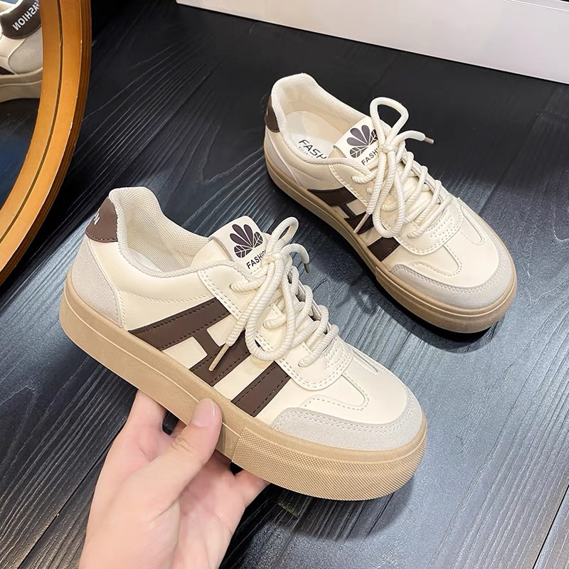 GIÀY THỂ THAO NỮ DA MỀM HILA SIÊU HOTTREN, Hàng QCC cao cấp full box mã H908