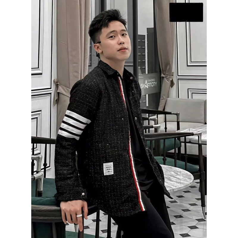 Áo Khoác Bomber Thome Browne 4 Vạch Kẻ Tay Áo Khoác Dạ Kim Tuyến 2 Lớp Cao Cấp