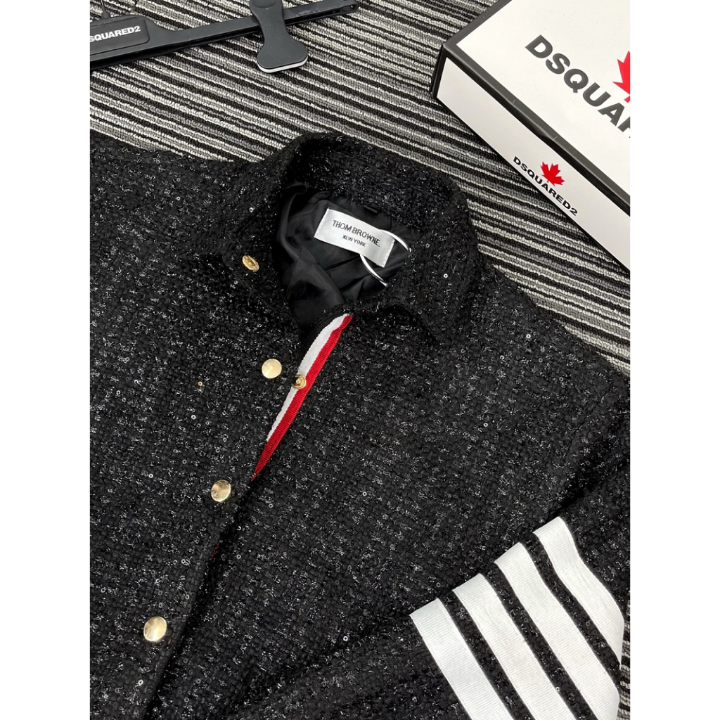 Áo Khoác Bomber Thome Browne 4 Vạch Kẻ Tay Áo Khoác Dạ Kim Tuyến 2 Lớp Cao Cấp