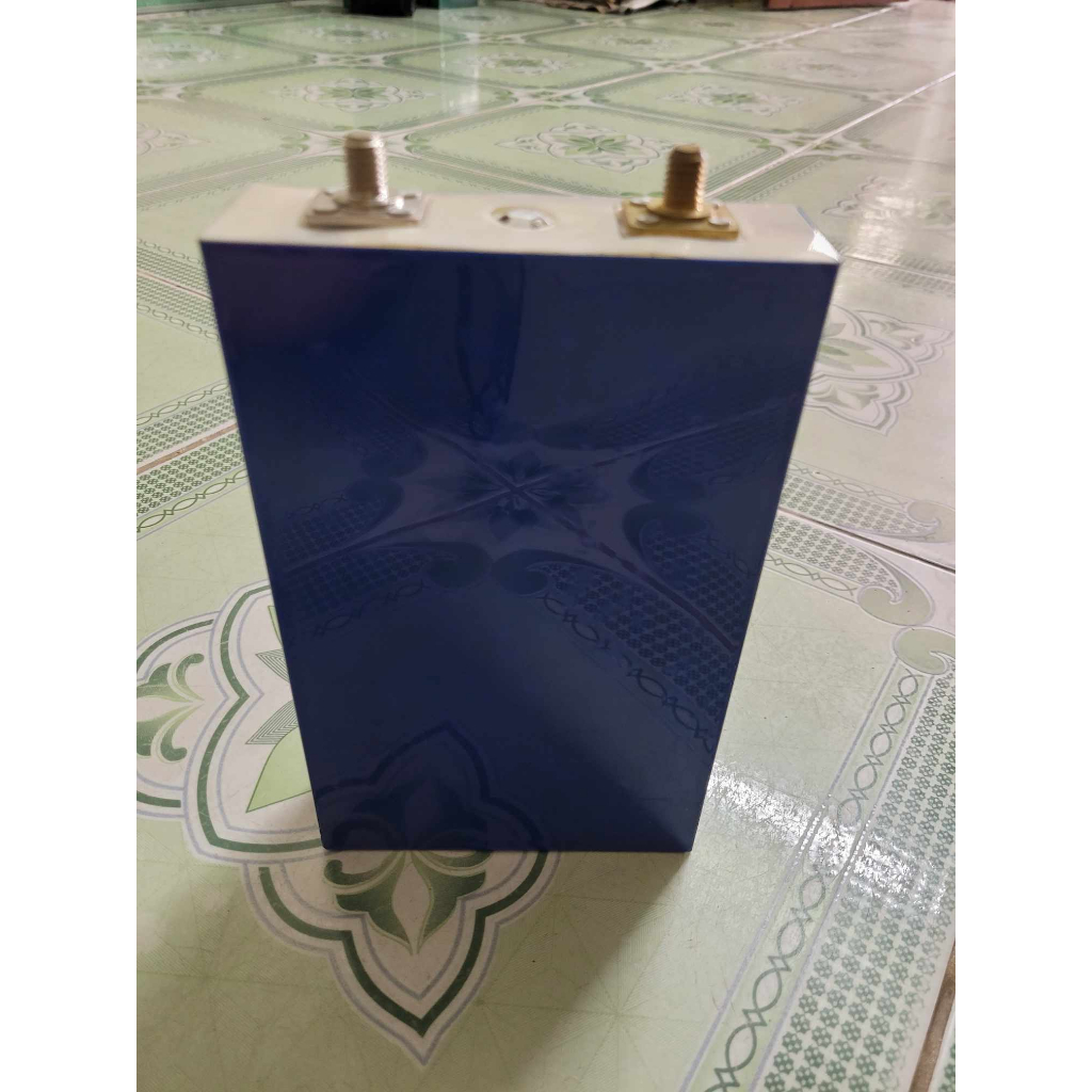 Pin lithium sắt phosphate LiFePo4 CHUNLAN LFP 50Ah 3.2V New 100%