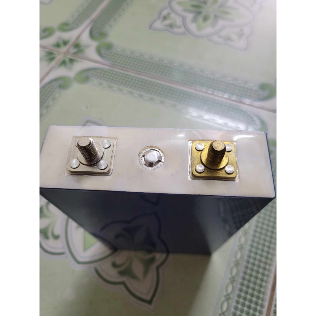 Pin lithium sắt phosphate LiFePo4 CHUNLAN LFP 50Ah 3.2V New 100%