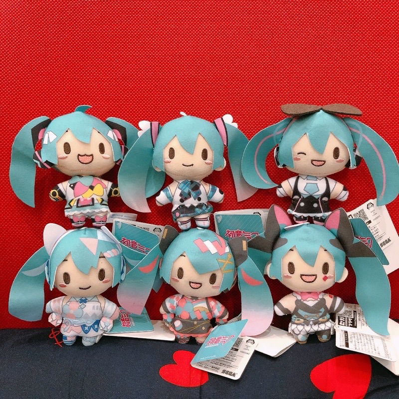 Hatsune Miku móc khoá mini newtag chính hãng🌈