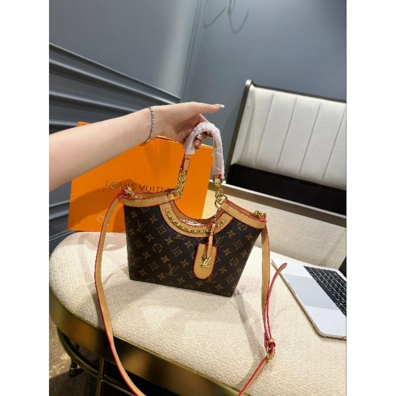 Túi công sở lv hobo viền xích quai xách ô trám 25cm