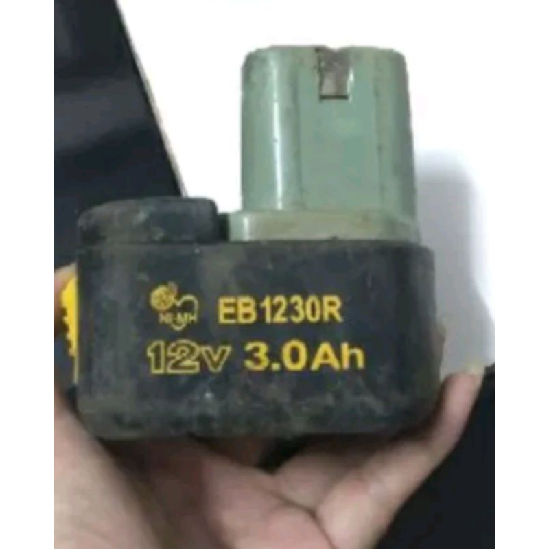 Vỏ pin nhật bãi