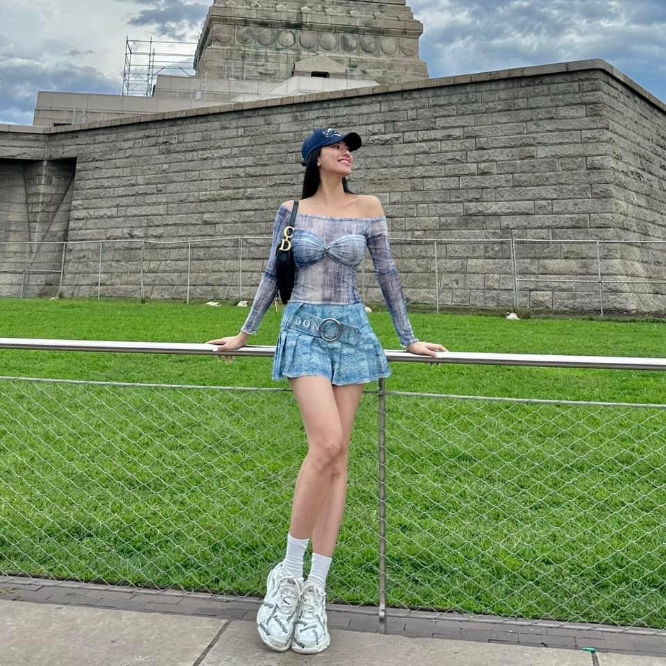 Oceana London - Chân váy Kyle Skirt