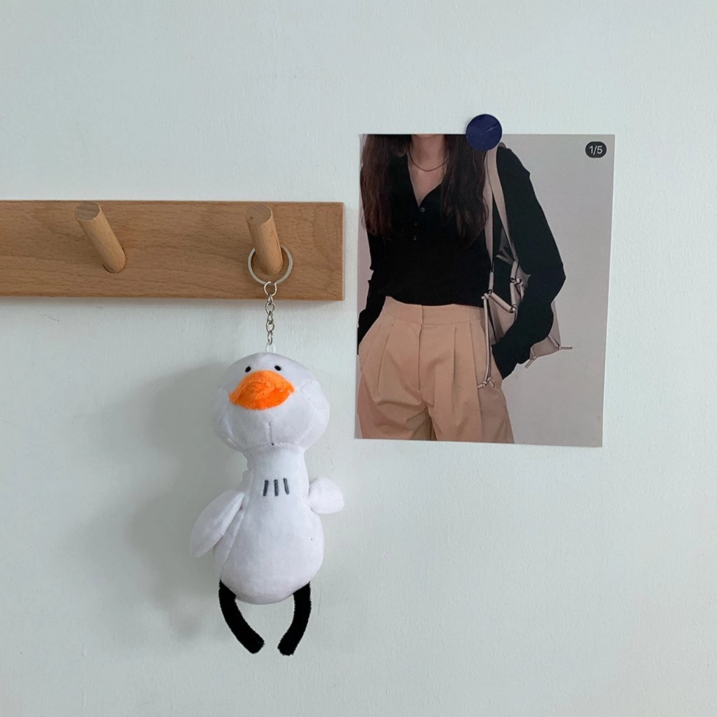 Móc khóa  vịt bông , Móc khóa gấu bông , khủng long bông  , bò sữa bông treo balo siêu dễ thương