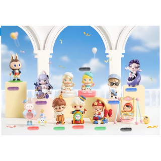Gathering at the pop land - pop mart