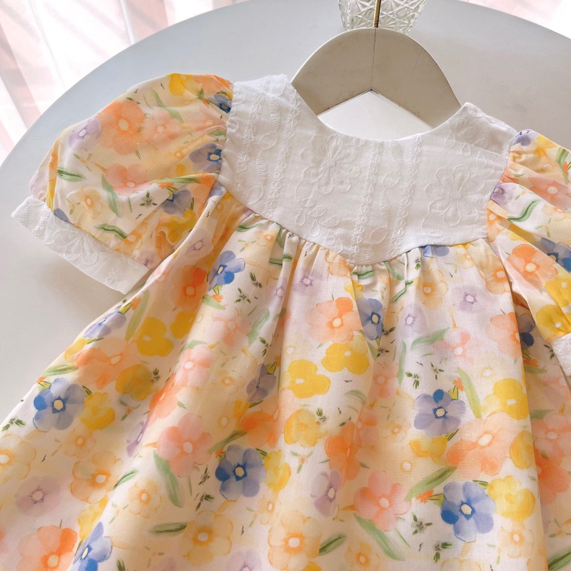 Váy bé gái 8-26kg VÁY HOA VÀNG PHỐI CỔ REN