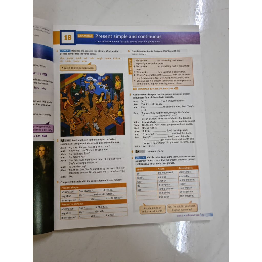 Bộ Solutions elementary 2nd cho bé