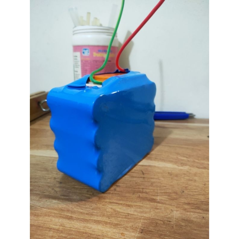 Pin 12v 30Ah 50A lifepo4 32650 siêu bền