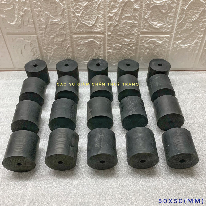Cao su giảm chấn, chân đế cao su, cao su chống rung - 50x50 lỗ 10