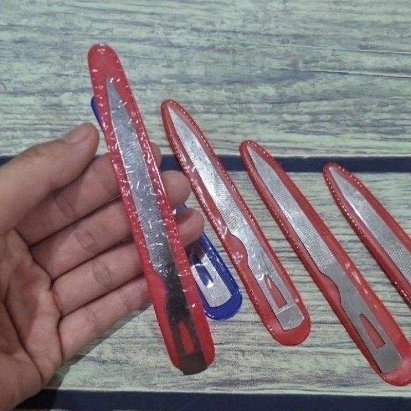 Dũa sắt móc khóe 1 đầu nhọn làm nail 😍😍