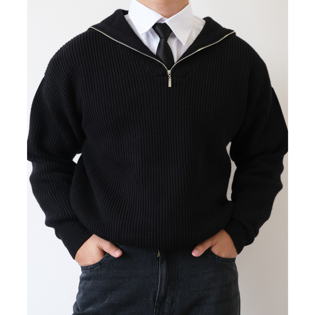 Áo len khóa zip, chất liệu len dày dặn, form crop tôn dáng, thương hiệu B Brown