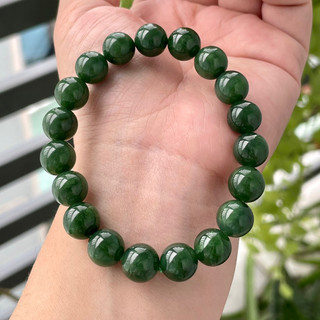 Vòng tay ng.ọc bích bóng đẹp 9.5ly