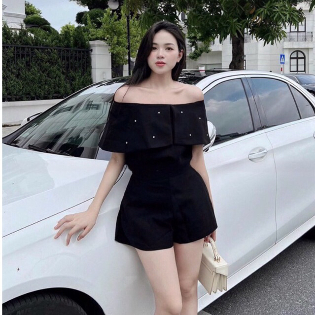 SET 2 MÓN Áo trễ vai đính đá kèm quần short , Áo hở vai xẻ tà kem quần / Jennycloset