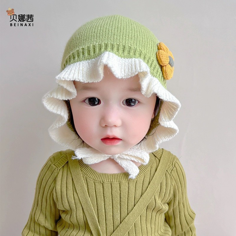 Mũ nón len bèo đính hoa phối cho bé gái 3 tháng - 2 tuổi