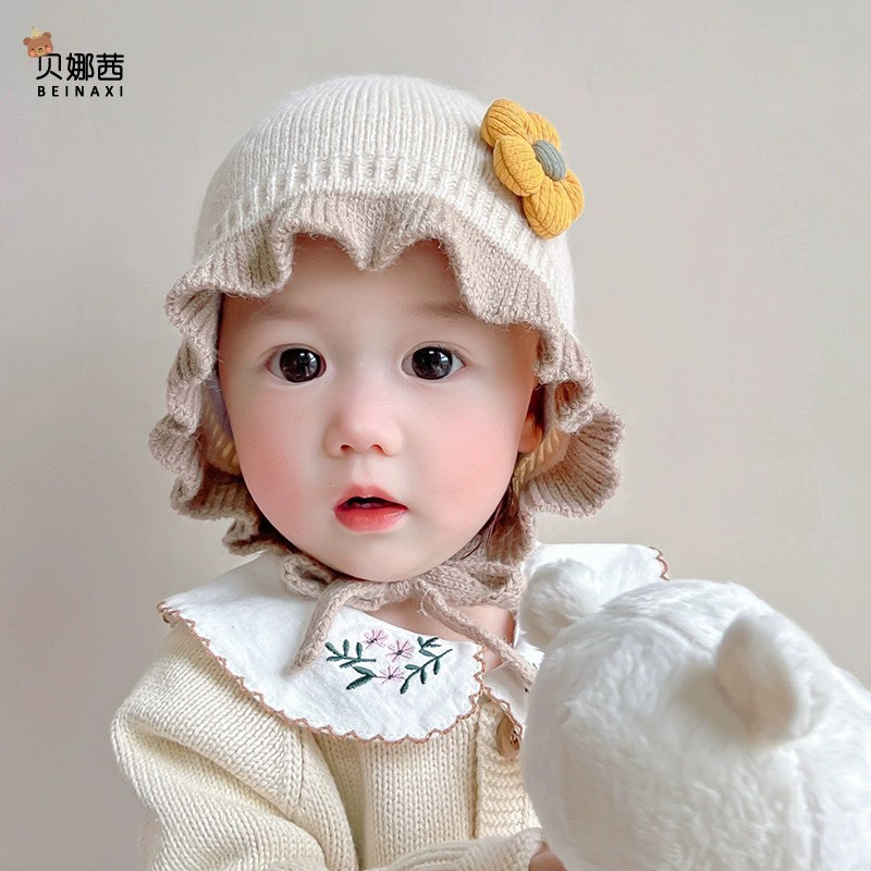 Mũ nón len bèo đính hoa phối cho bé gái 3 tháng - 2 tuổi
