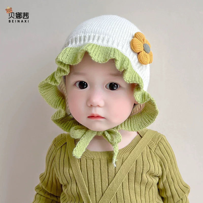 Mũ nón len bèo đính hoa phối cho bé gái 3 tháng - 2 tuổi