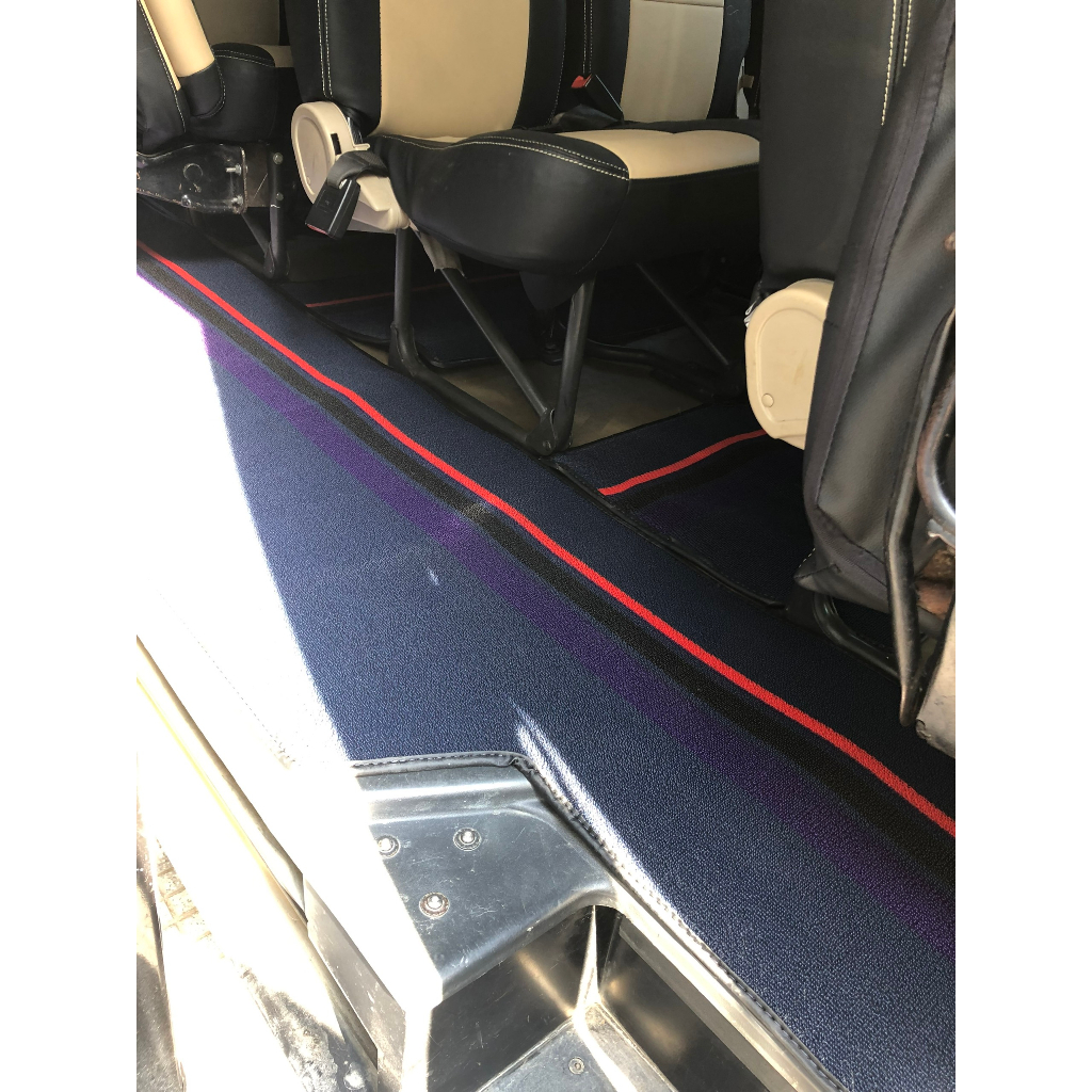 Thảm lót trải sàn cho Ford Transit 2012-2023