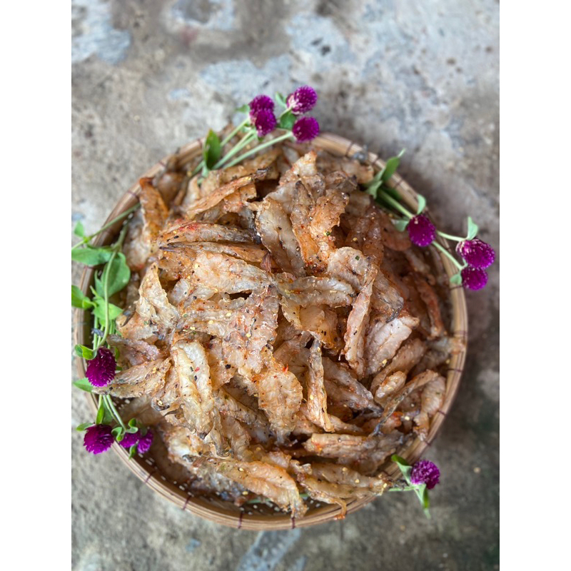 Tôm XẺ KHÔ NHÀ LÀM lựa từng con