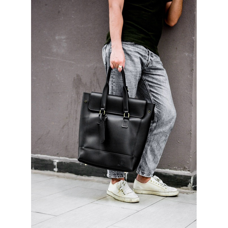 Túi da KHÔISTORE | Max_Túi tote balo đeo chéo đa năng_Túi thiết kế_Hàng thủ công_Túi du lịch_Công sở_Màu đen