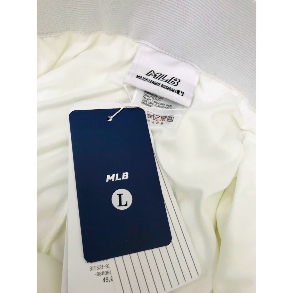 Chân Váy Tennis Xếp Ly Có Lớp Lót In Logo Lưng Thun Co Giãn Màu Trắng/Nâu/Đen Dn.Storevnxk