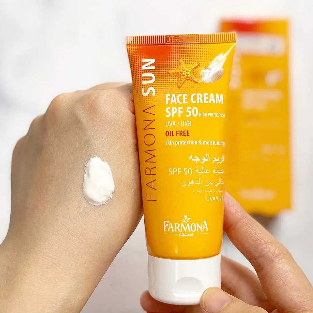 Kem Chống Nắng Farmona Sun Face Cream Oil Free SPF 50 Cho Da Dầu Mụn 50ml Chính Hãng