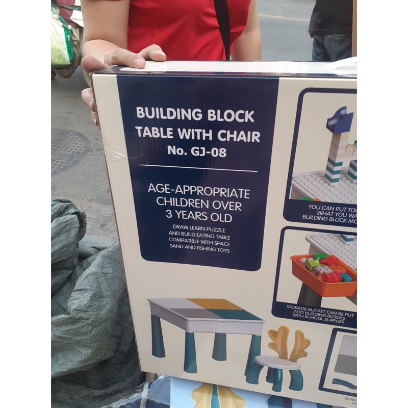 Bộ bàn ghế học tập và xếp hình lego cho bé quà tặng từ nan