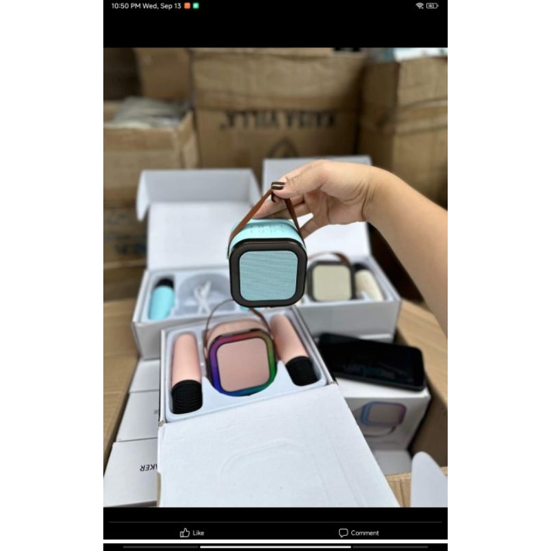 Bộ Loa Bluetooth Mini kèm 2 Mic Karaoke và Sticker