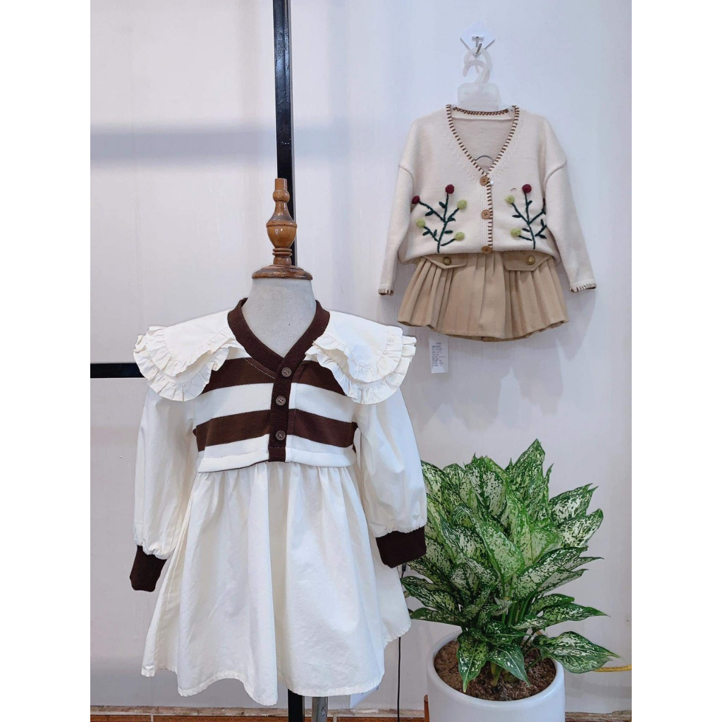 Set cadigan len thêu kèm chân váy dạ