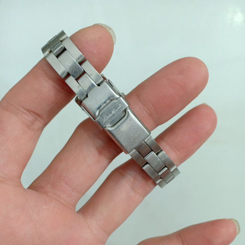 Đồng hồ nữ si nhật hiệu GEDIE GAUER mặt tank màu bạc